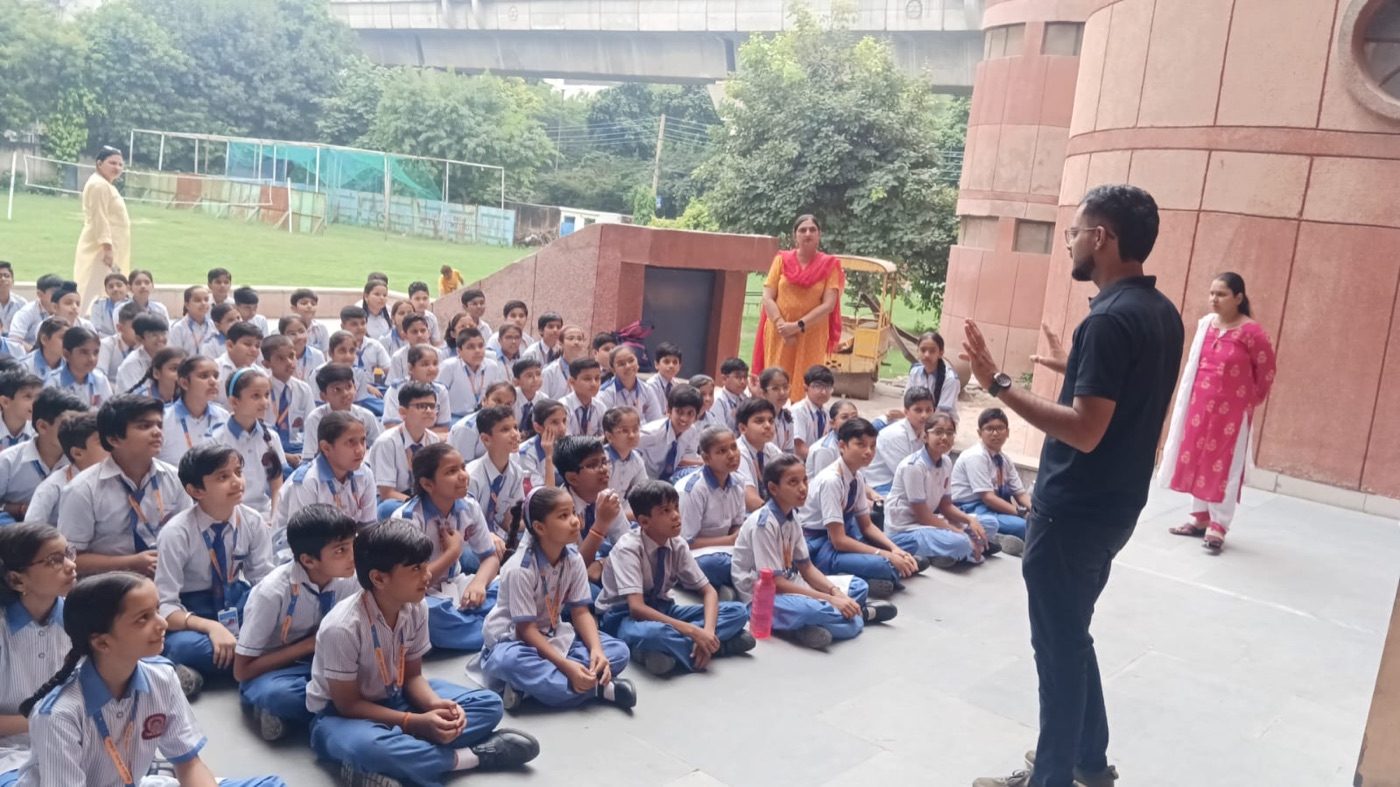 A school assembly for a Robosix programme